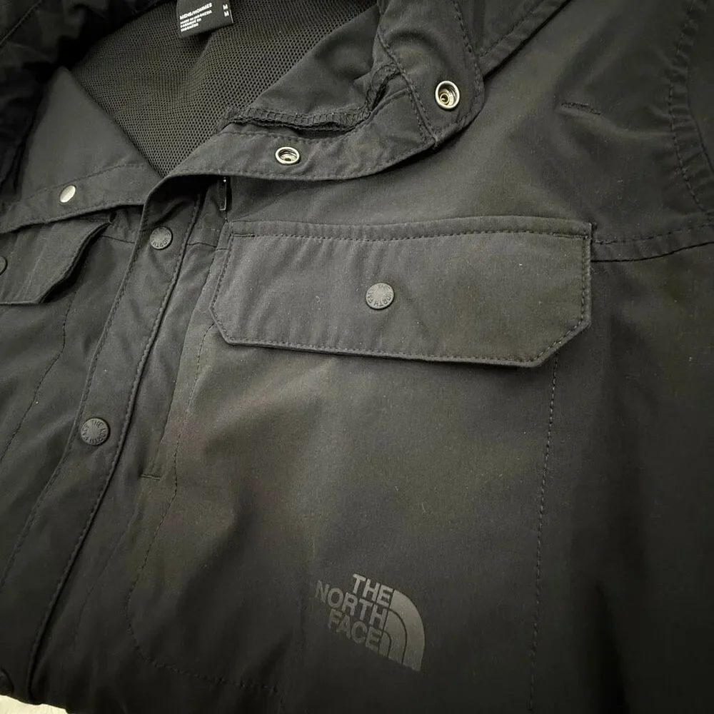 The North Face Trail UPF Snap Down Short Sleeve Black Utility Shirt - Men’s US M